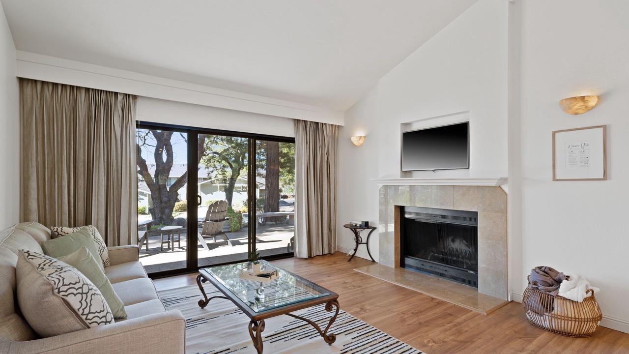 Photo of Livingroom in Napa