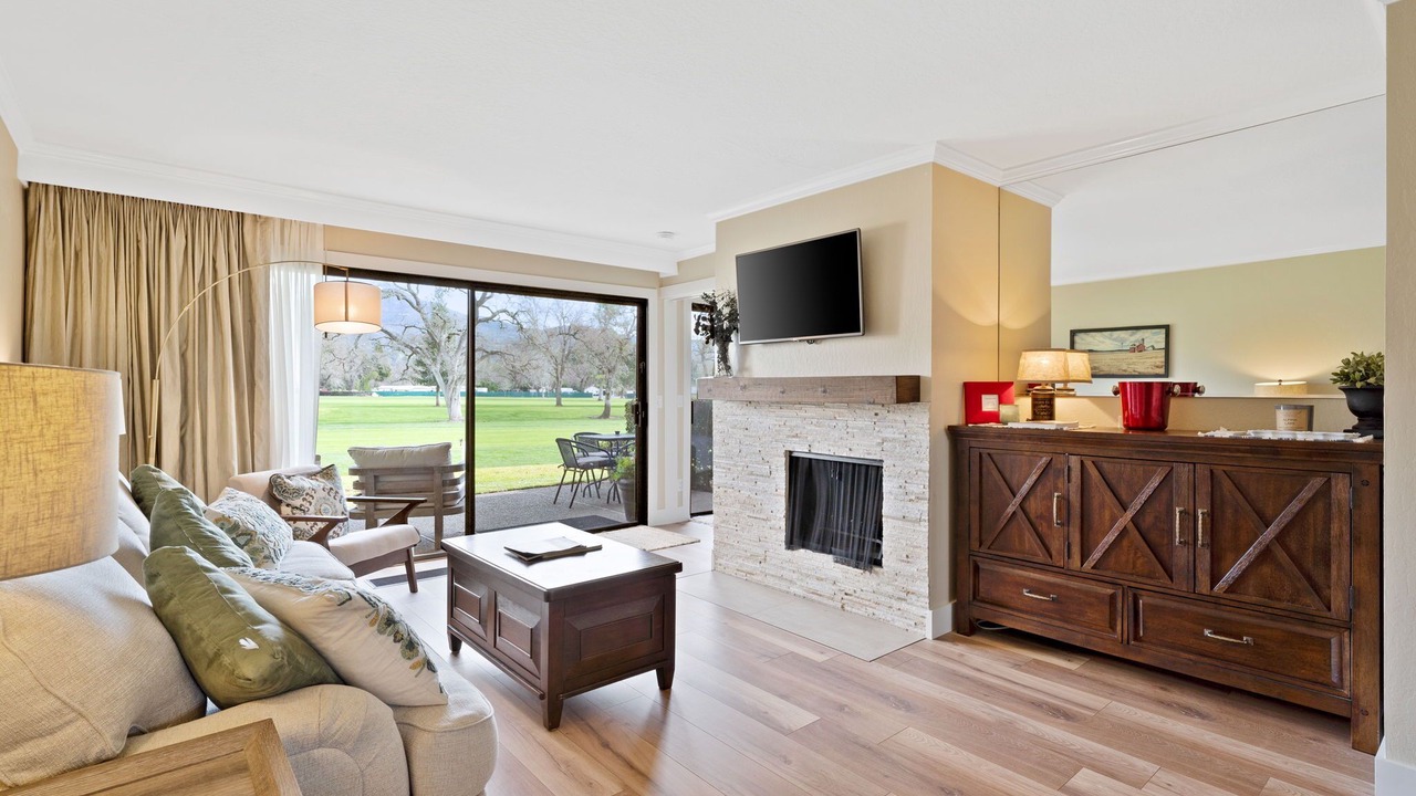 Photo of Livingroom in Napa