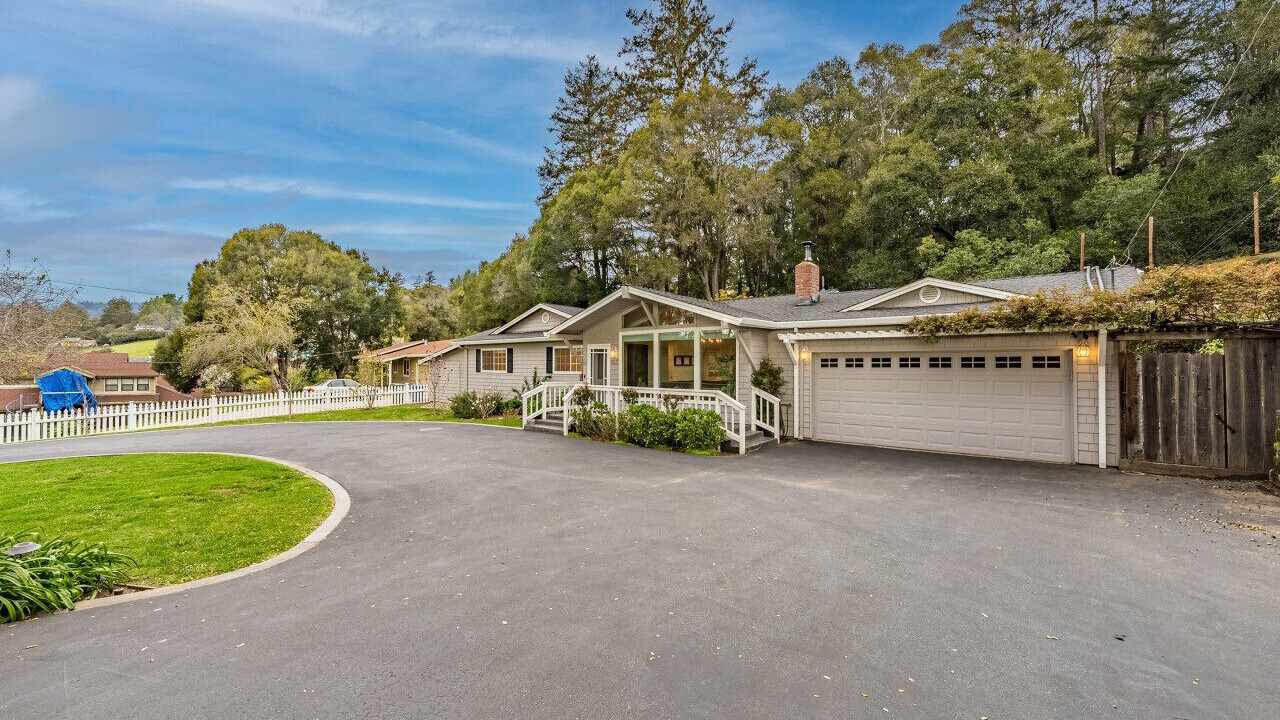 Photo of Others in Aptos