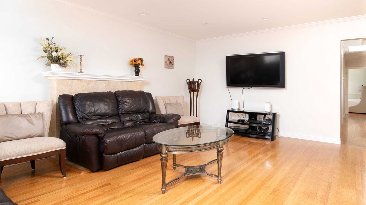 Photo of Bedroom in West Menlo Park