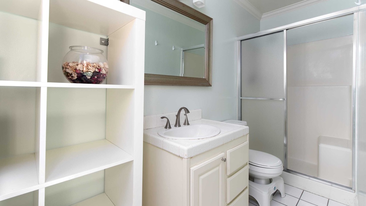 Photo of Bathroom in West Menlo Park