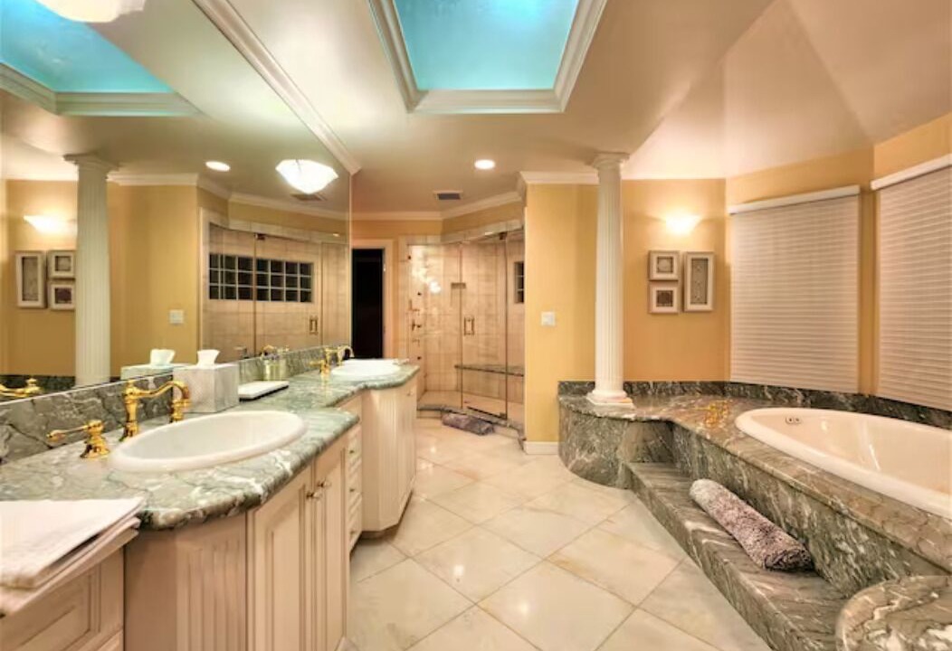 Photo of Bathroom in Los Altos Hills