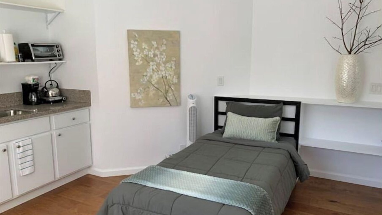 Photo of Bedroom in Castro Valley