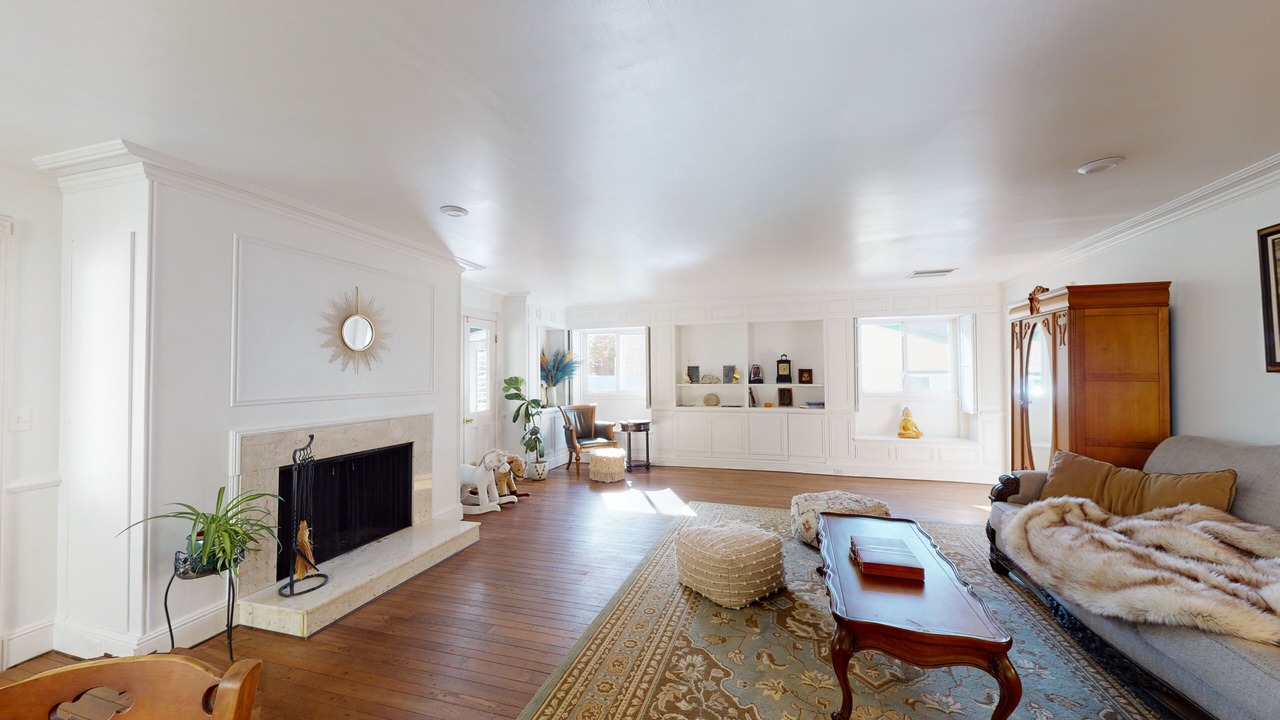 Photo of Livingroom in Nevada City