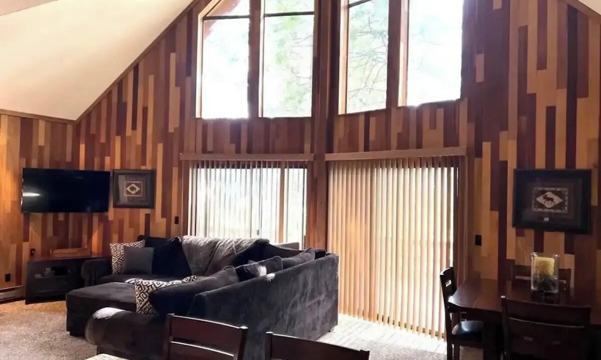 Photo of Livingroom in Long Barn