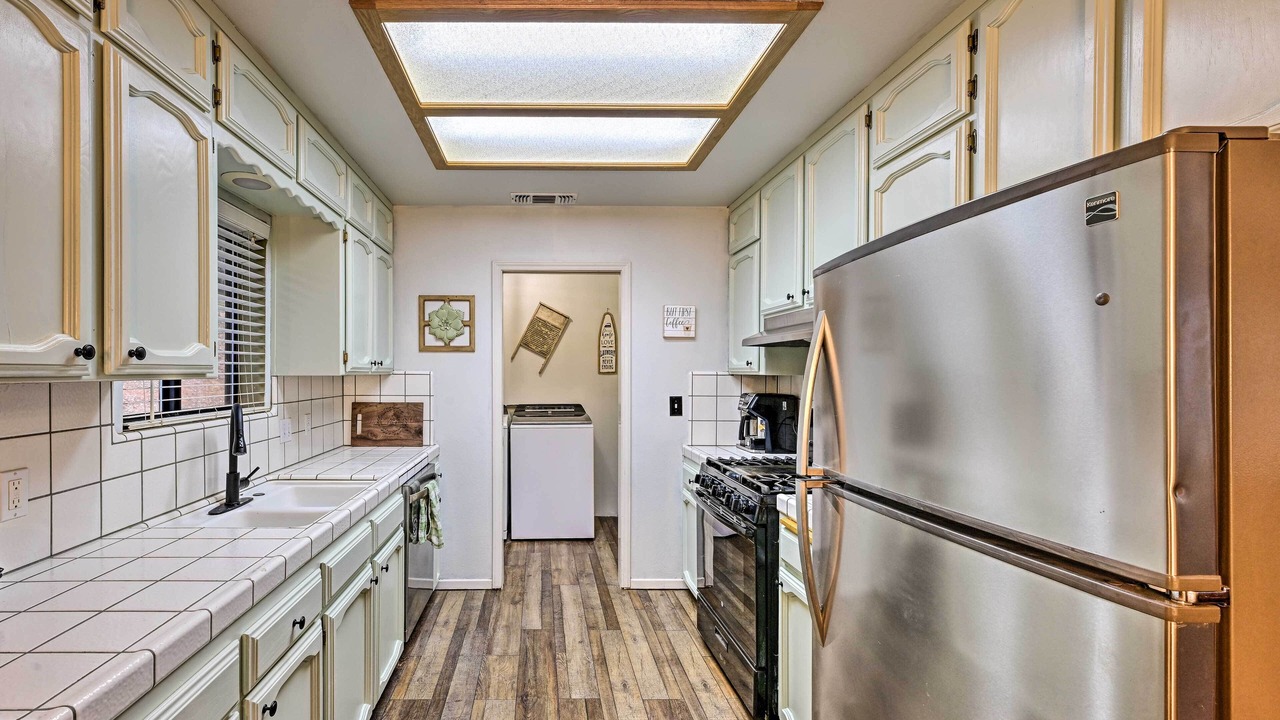 Photo of Kitchen in Cascadel Woods
