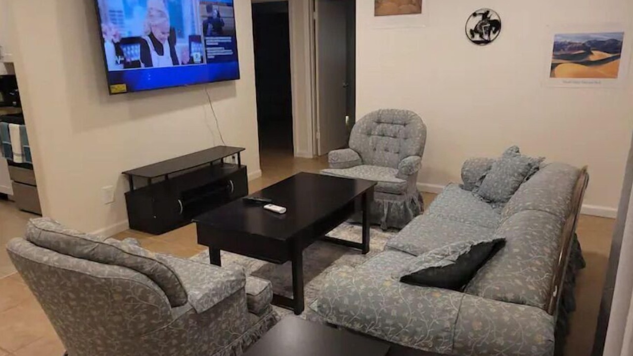 Photo of Livingroom in Beatty