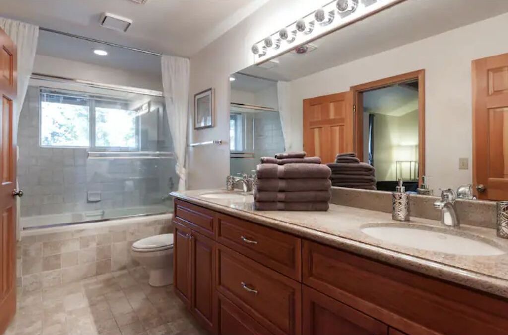 Photo of Bathroom in Incline Village