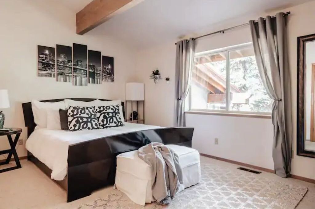 Photo of Bedroom in Incline Village