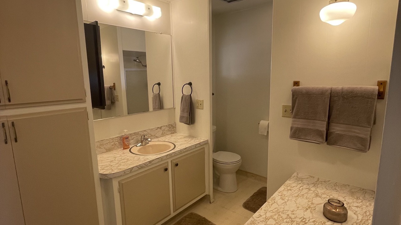Photo of Bathroom in Woodlake