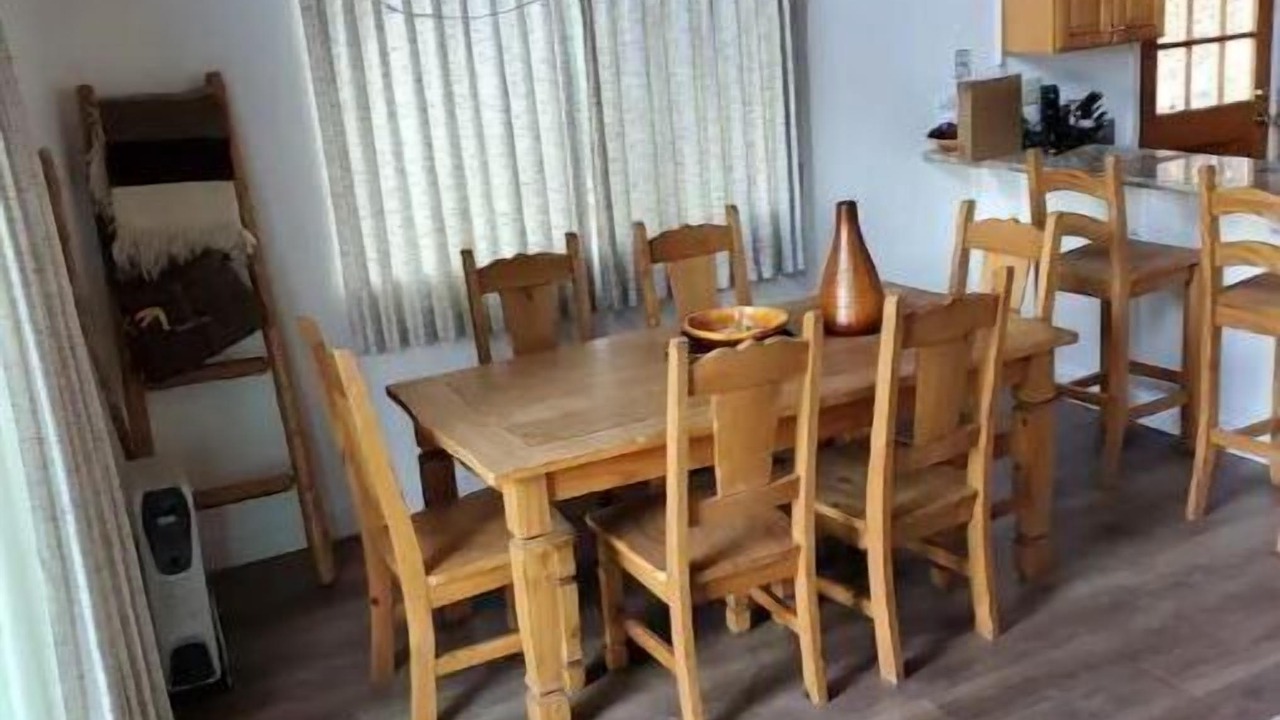 Photo of Livingroom in Groveland