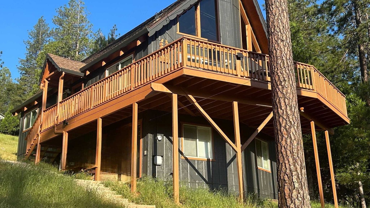 Photo of Outdoor in Groveland
