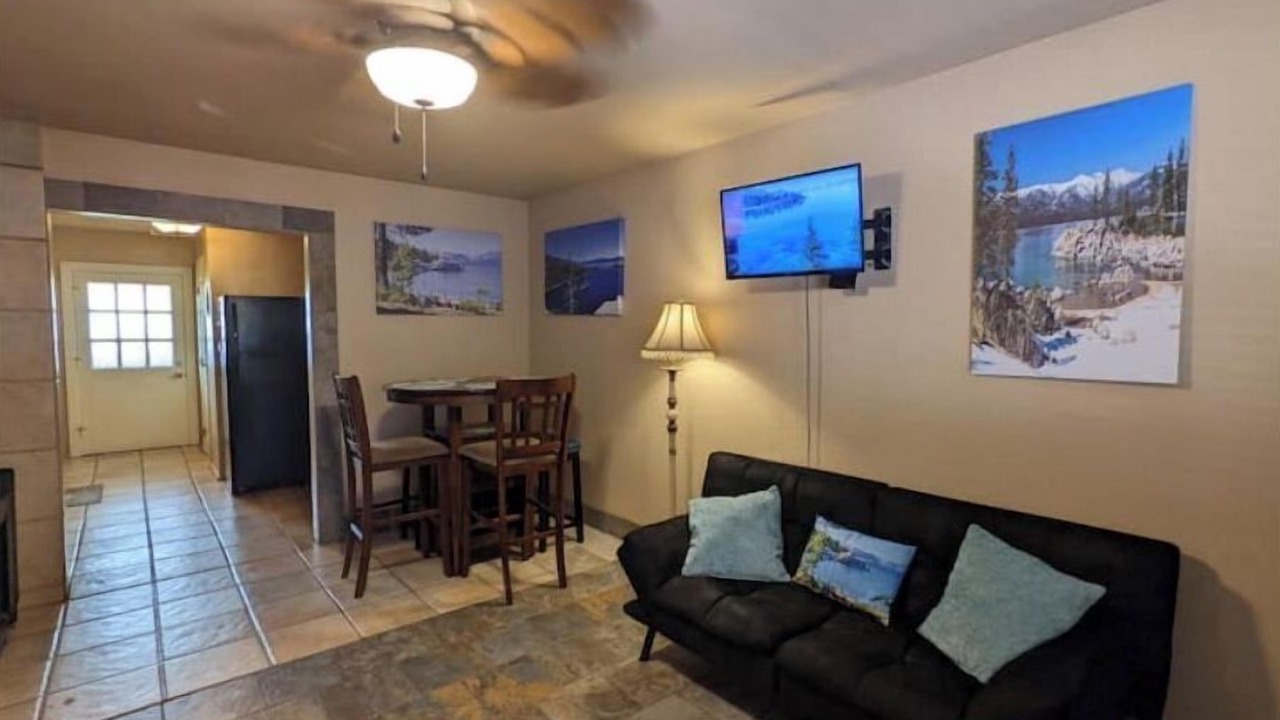 Photo of Livingroom in Carson City