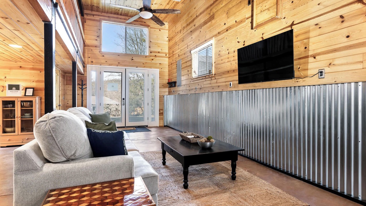Photo of Livingroom in North Fork