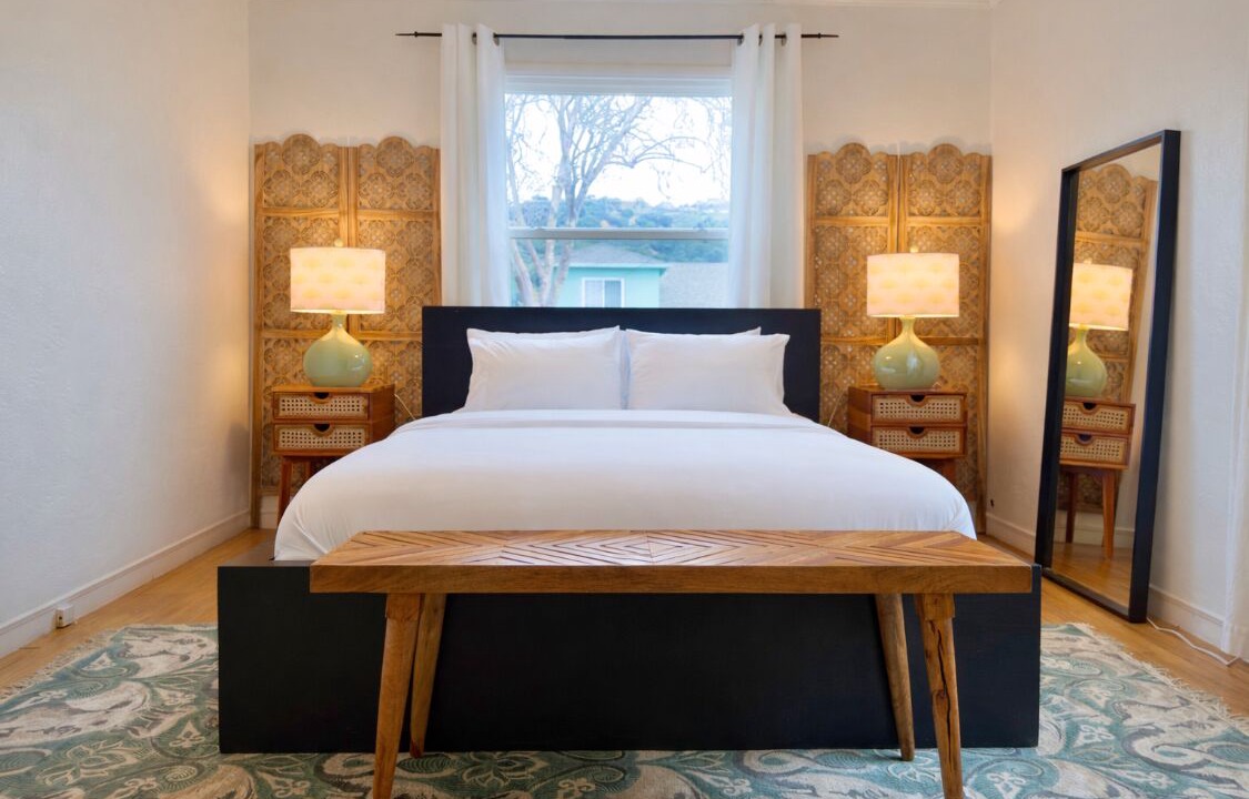 Photo of Bedroom in Oakland