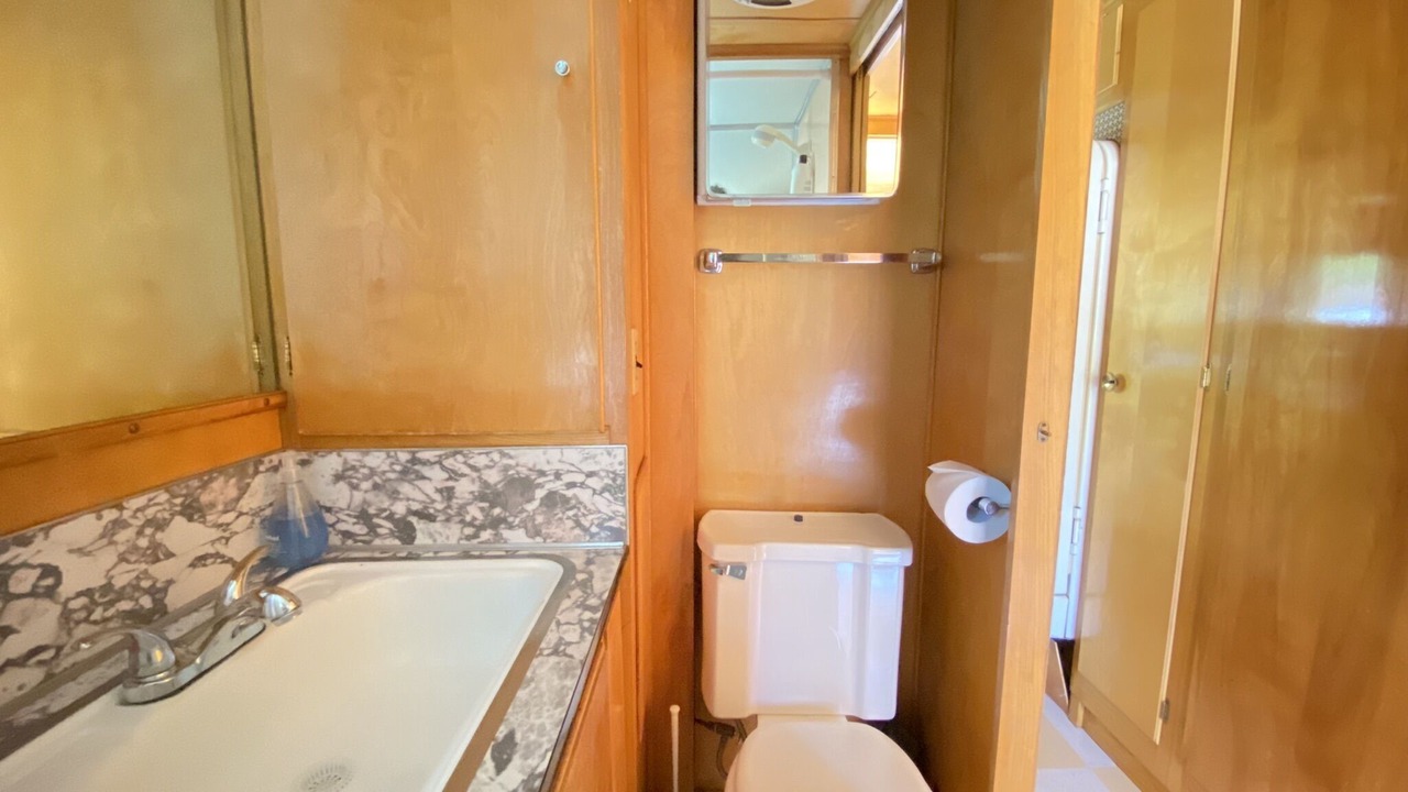 Photo of Bathroom in Kernville