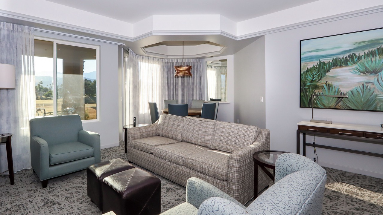 Photo of Livingroom in Palm Desert