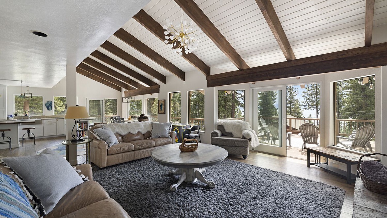Photo of Livingroom in Incline Village