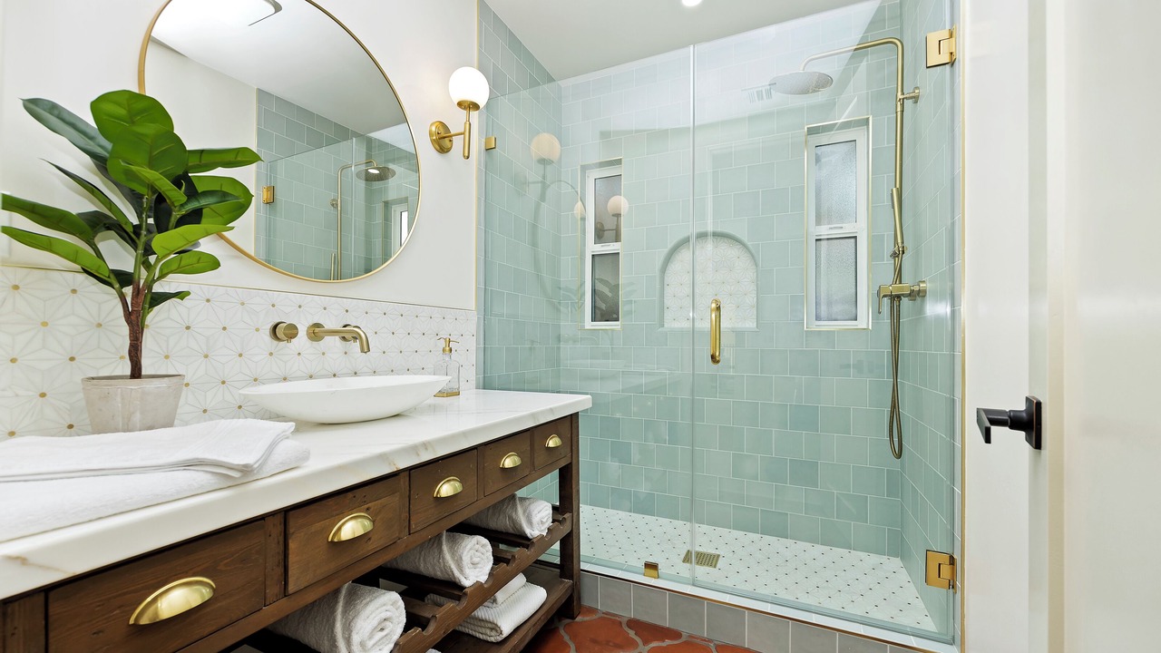Photo of Bathroom in Alhambra