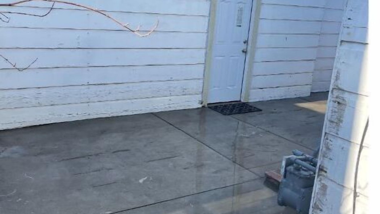 Photo of Outdoor in Raisin