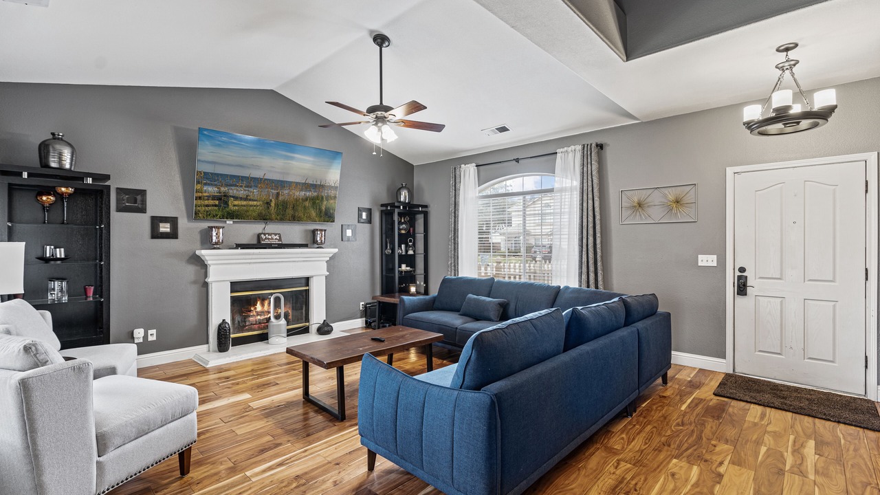 Photo of Livingroom in Raisin