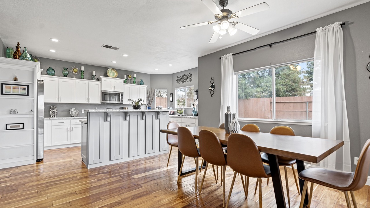 Photo of Kitchen in Raisin