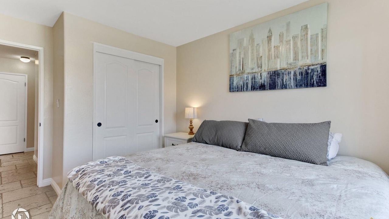 Photo of Bedroom in Greenacres