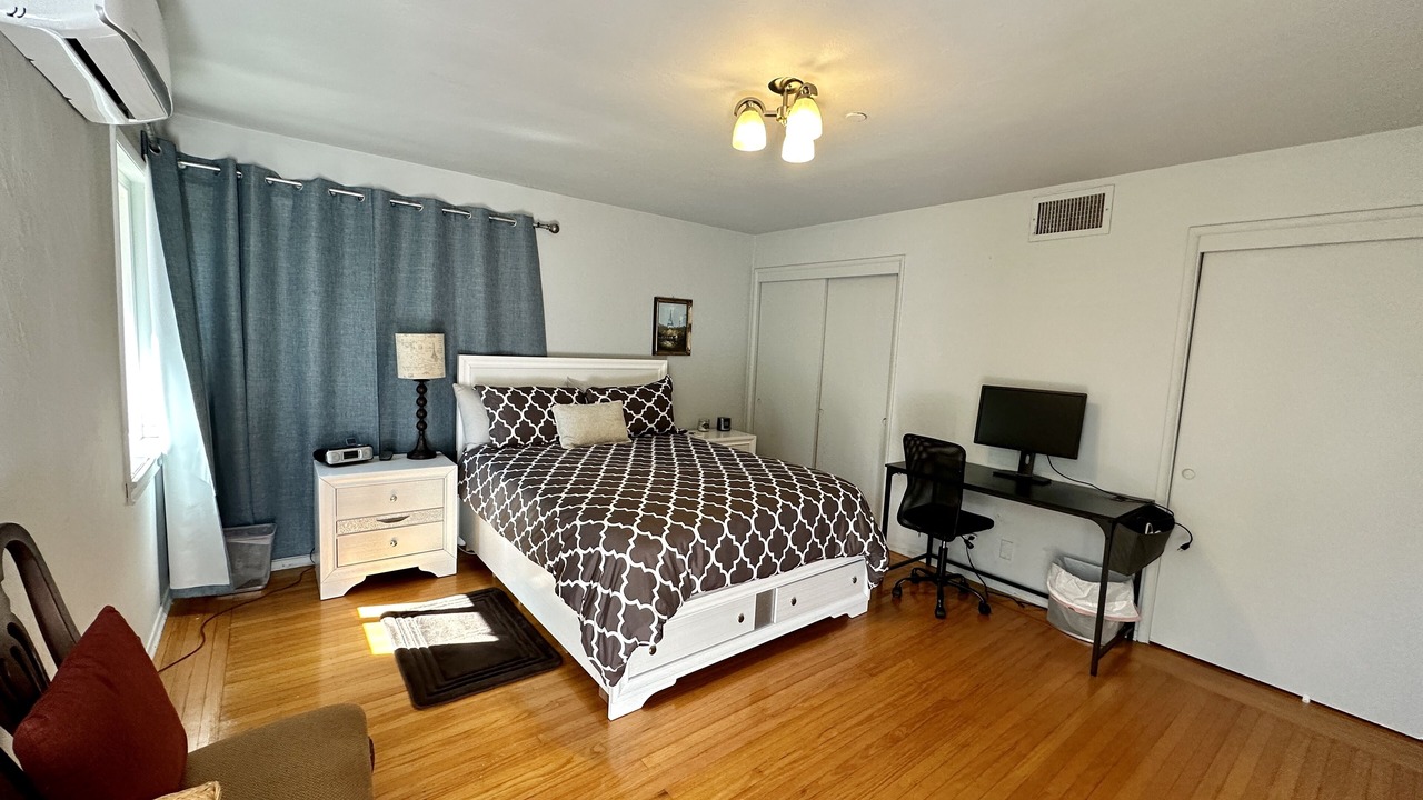 Photo of Bedroom in Walnut Creek