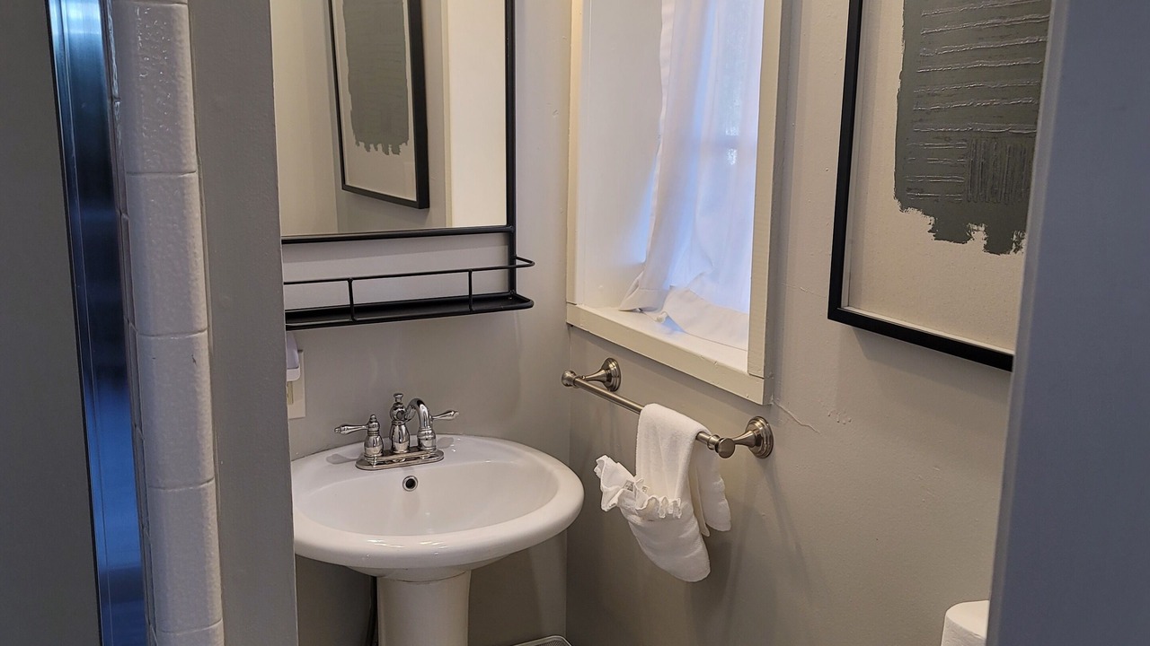 Photo of Bathroom in Munras Avenue
