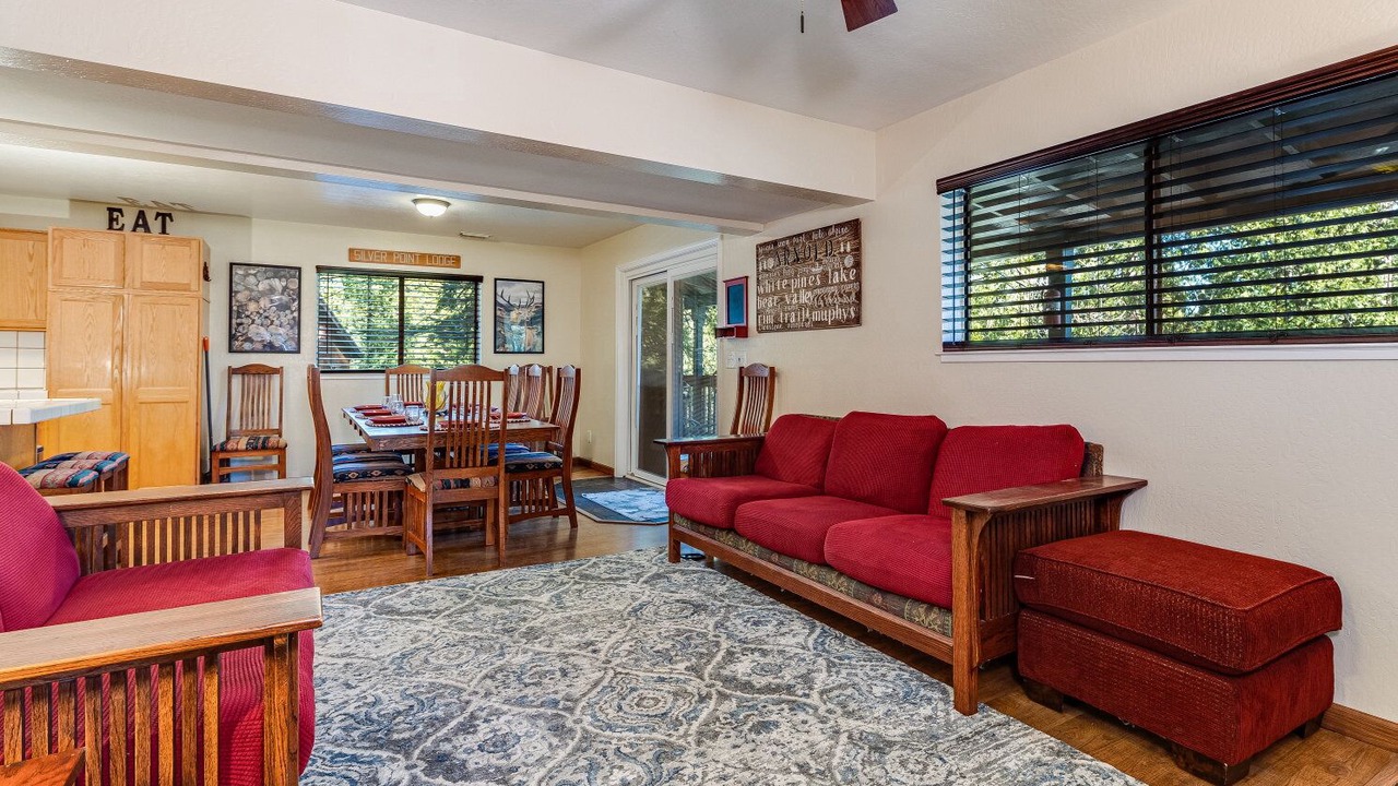 Photo of Livingroom in Glencoe