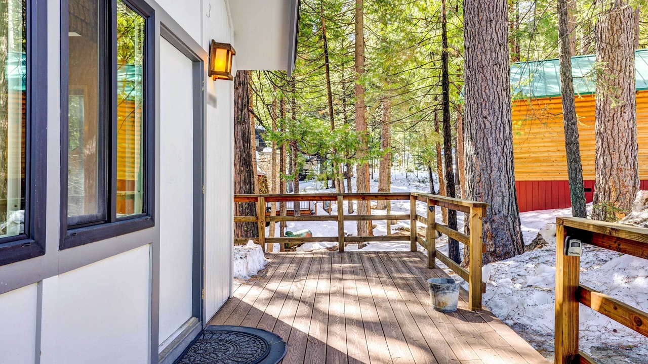 Photo of Patio Balcony in Cold Springs