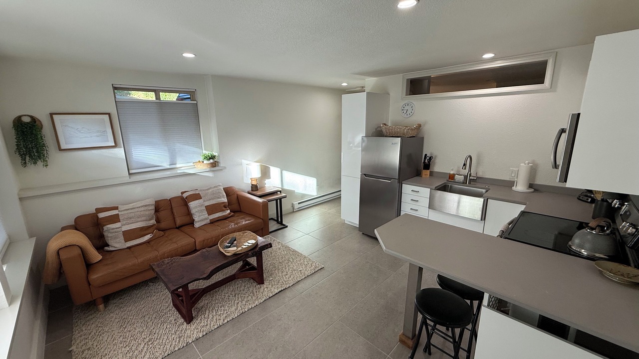 Photo of Livingroom in Lexington Hills
