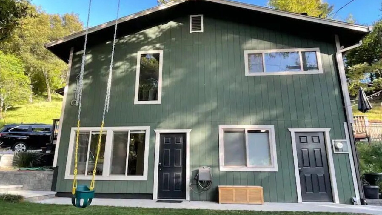 Photo of Outdoor in Lexington Hills