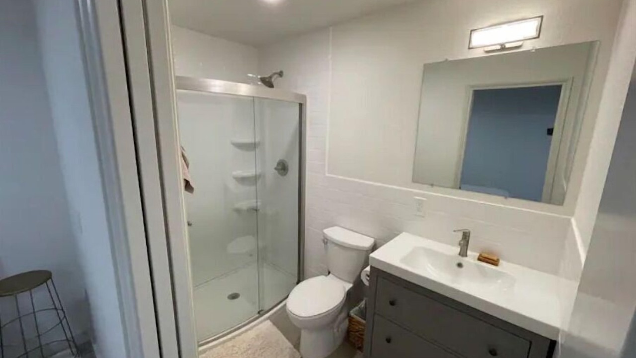 Photo of Bathroom in Lexington Hills