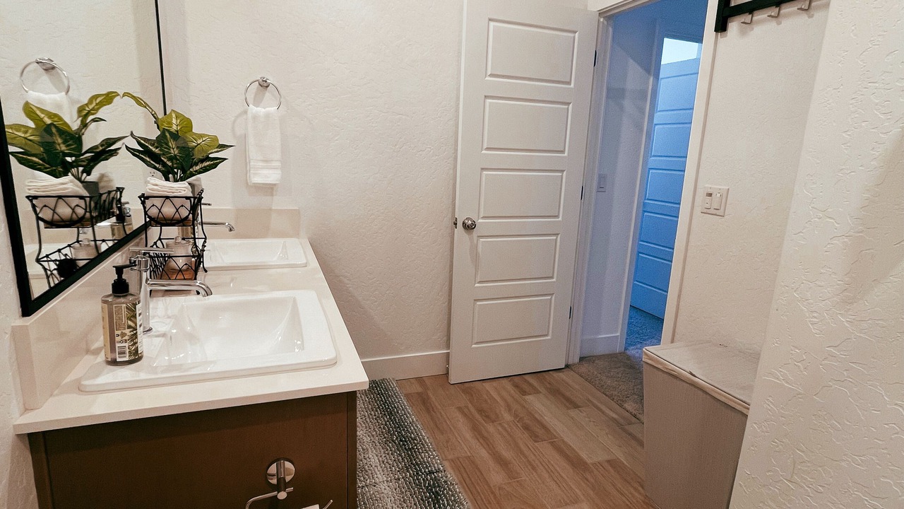 Photo of Bathroom in Clovis