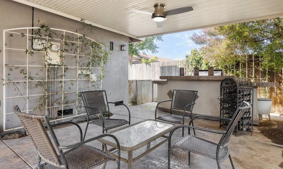 Photo of Outdoor in Porterville