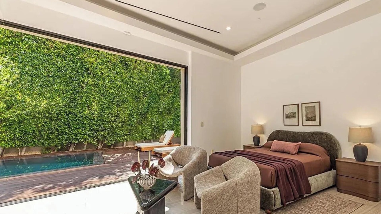 Photo of Patio Balcony in Beverly Grove