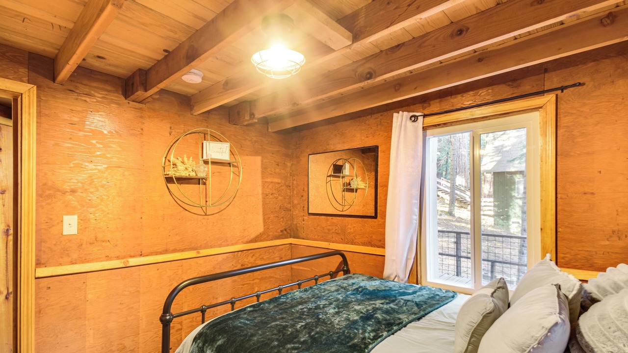 Photo of Bedroom in Long Barn