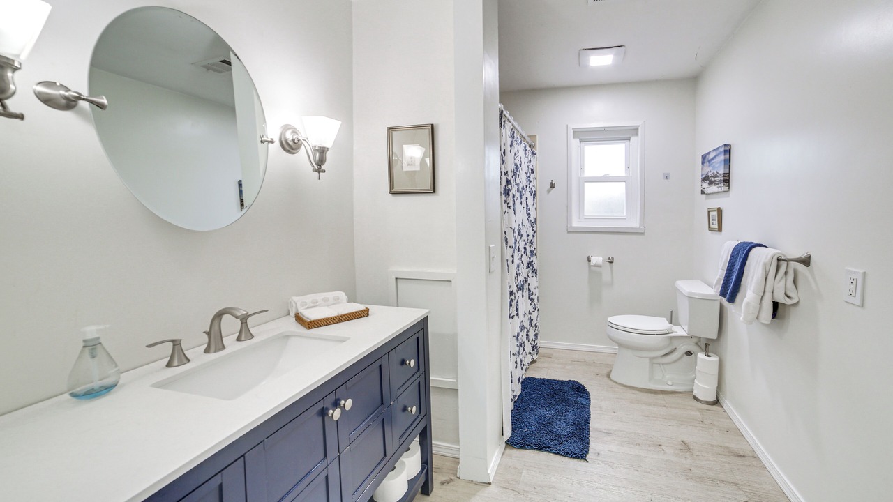 Photo of Bathroom in Seaside