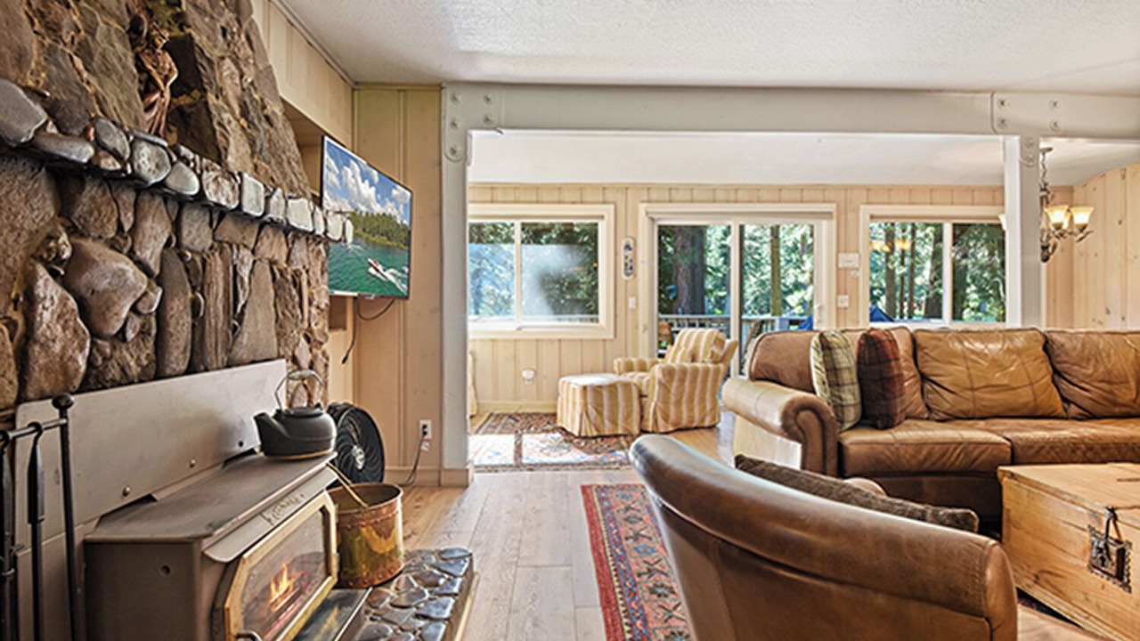 Photo of Livingroom in Kings Beach