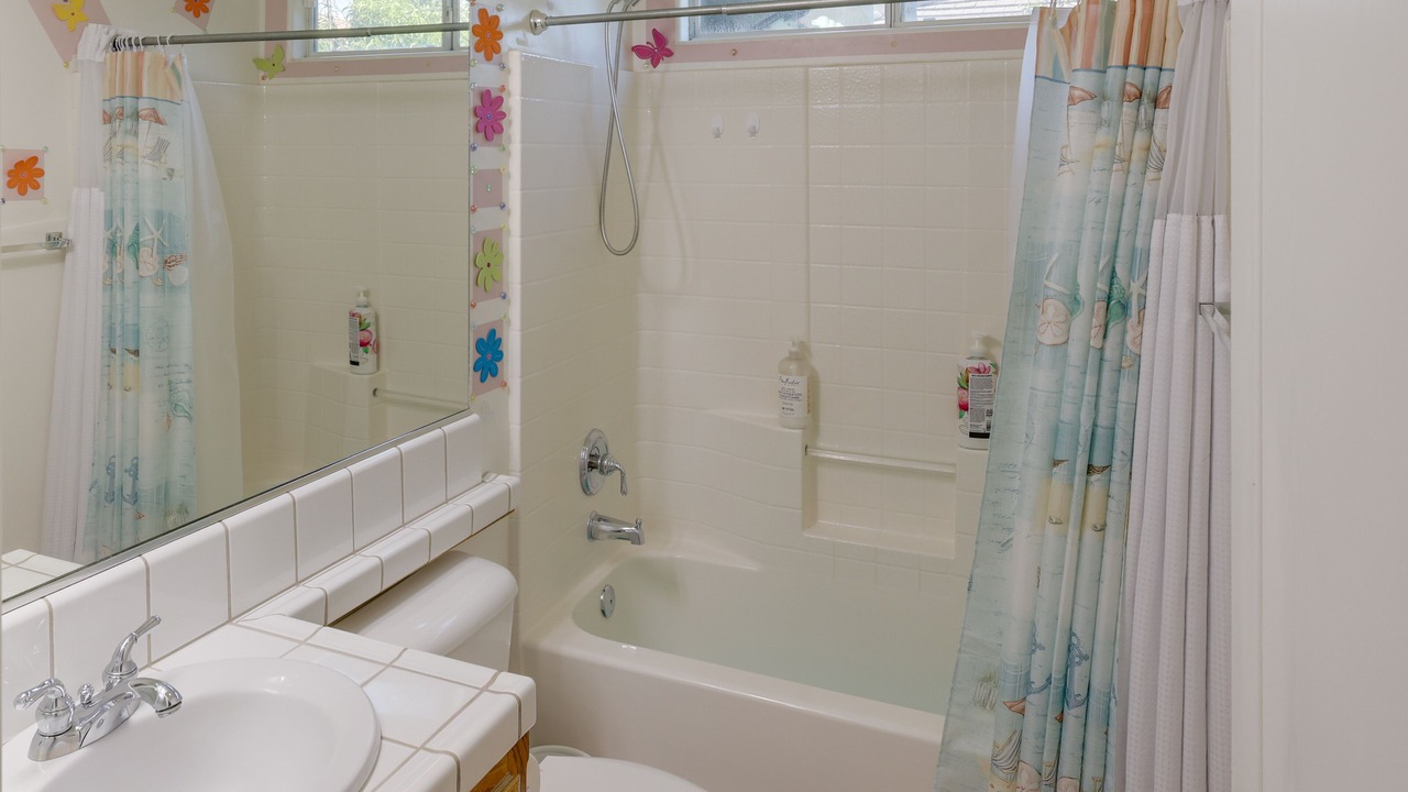Photo of Bathroom in Greenacres