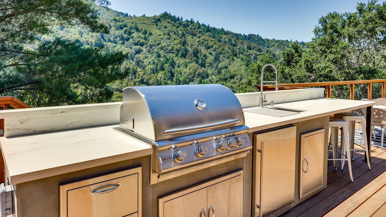 Photo of Outdoor in Larkspur