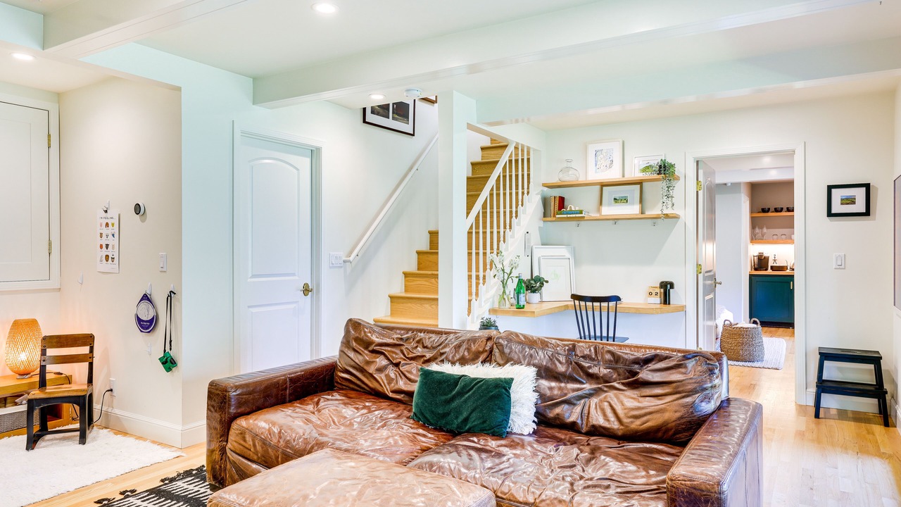 Photo of Livingroom in Larkspur