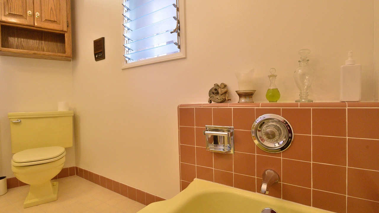 Photo of Bathroom in Shepherd Canyon