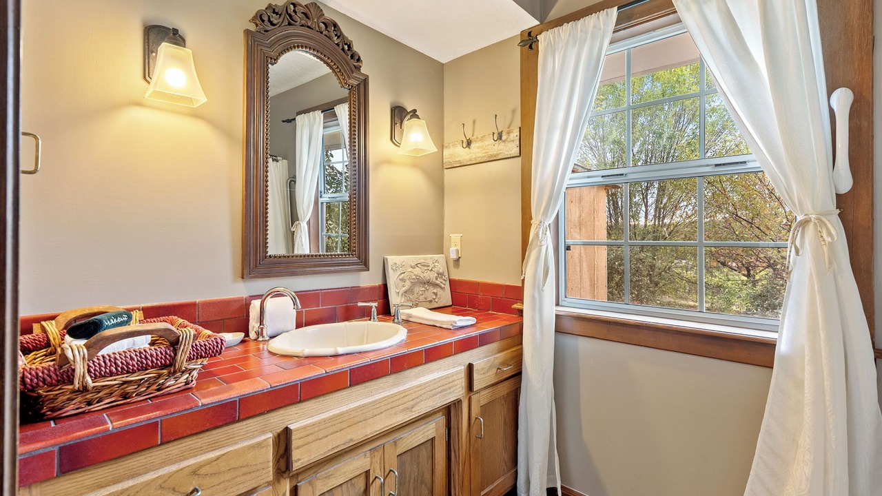 Photo of Bathroom in Templeton