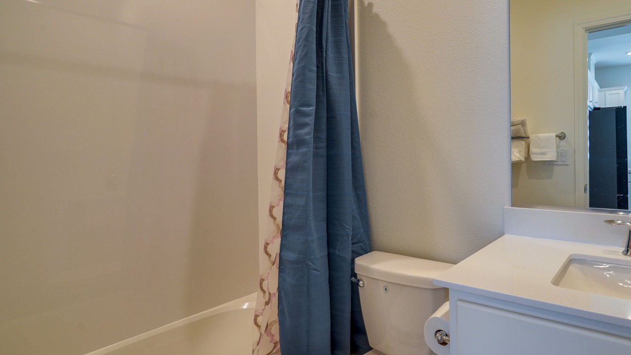 Photo of Bathroom in Tracy