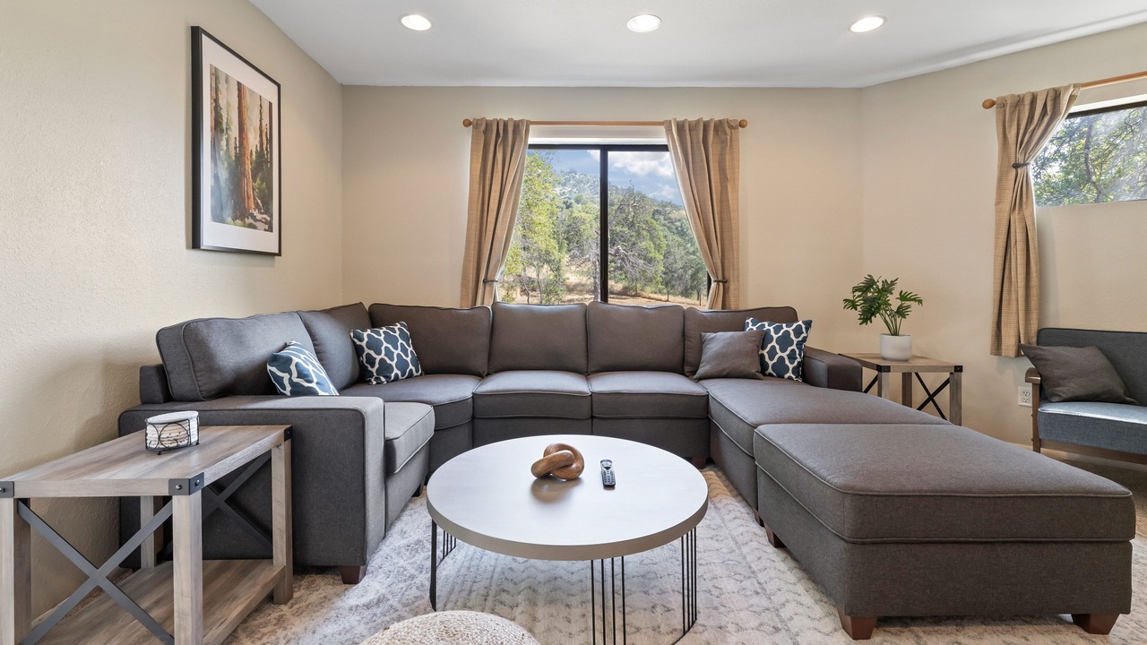 Photo of Livingroom in Three Rivers
