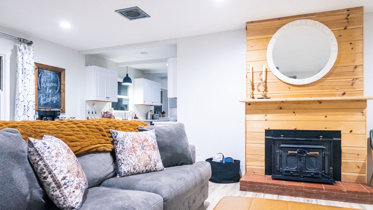 Photo of Livingroom in Bishop