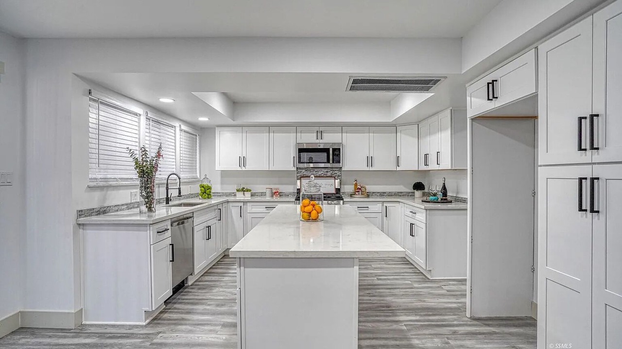 Photo of Kitchen in Lake Isabella