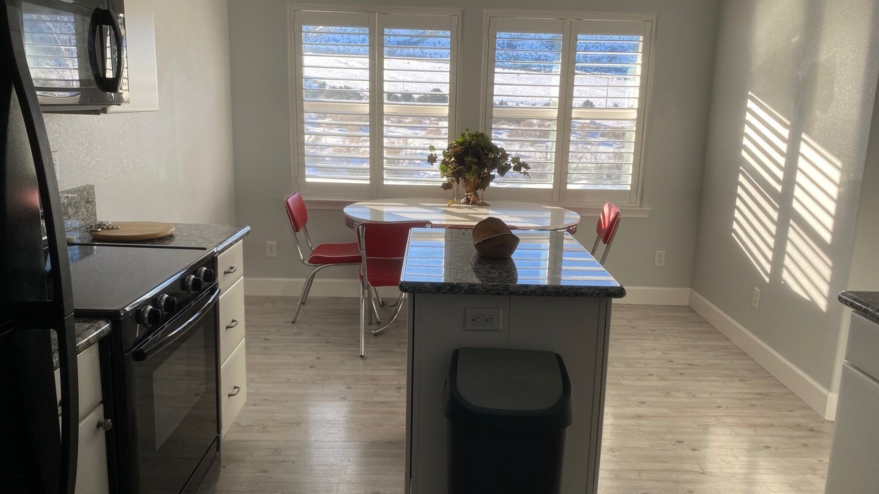 Photo of Kitchen in Smith Valley